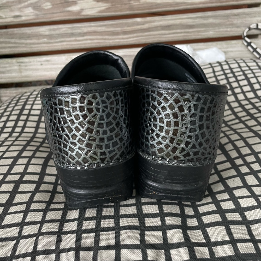 Dansko Pro Black Mosaic Clog Size 36 - image 4